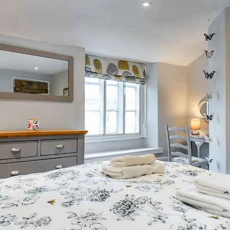 2 Bed In Ambleside Oc-Lr074