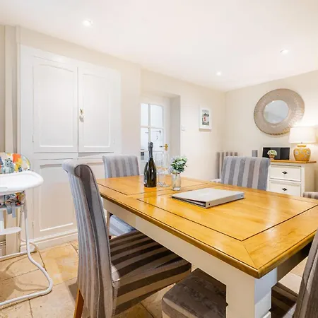 2 Bed In Ambleside Oc-Lr074 度假居